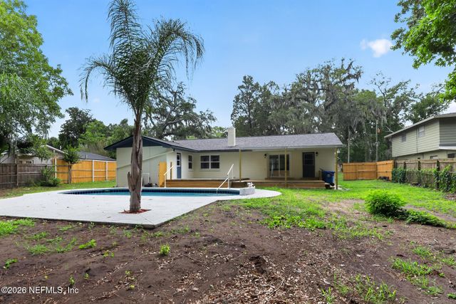 1832 PLAINFIELD Avenue, Orange Park, FL 32073