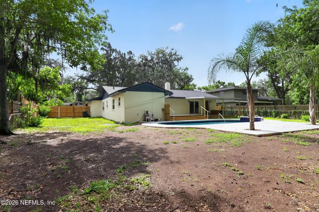 1832 PLAINFIELD Avenue, Orange Park, FL 32073