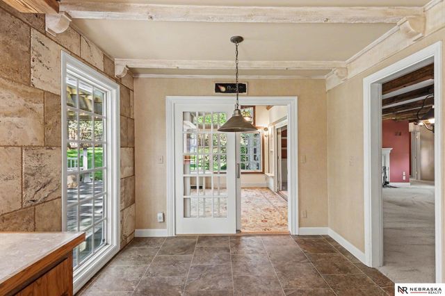7809 Hickory Circle, Omaha, NE 68124