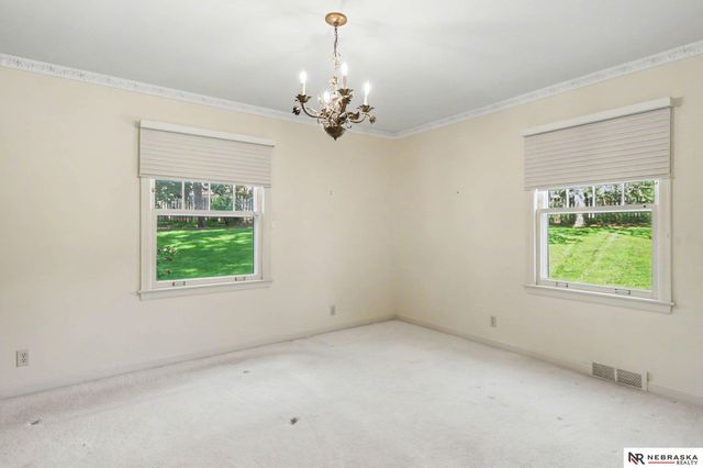 7809 Hickory Circle, Omaha, NE 68124
