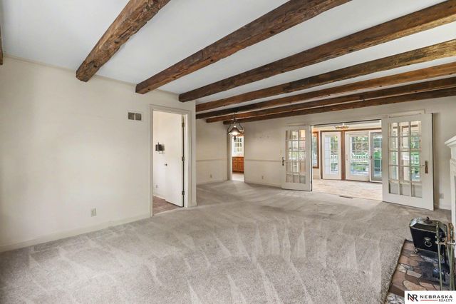 7809 Hickory Circle, Omaha, NE 68124
