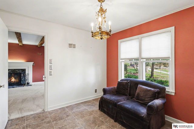 7809 Hickory Circle, Omaha, NE 68124