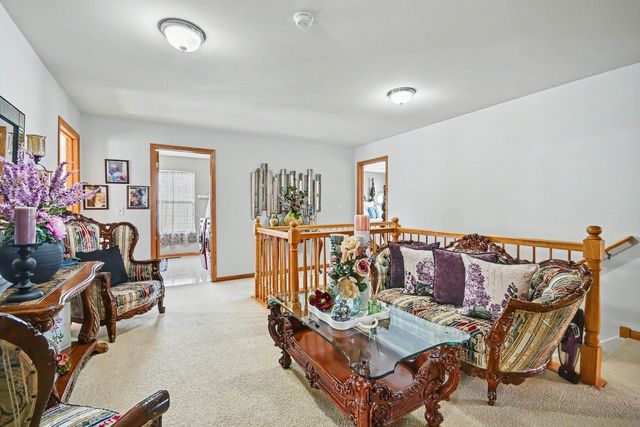 1402 Fitzer Drive, Joliet, IL 60431