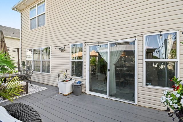 1402 Fitzer Drive, Joliet, IL 60431