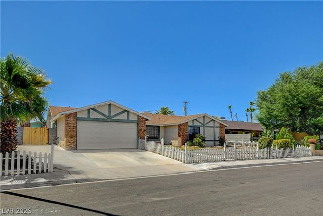 804 GLEN ABBEY Circle, Las Vegas, NV 89107