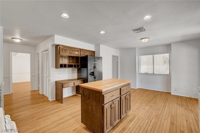 804 GLEN ABBEY Circle, Las Vegas, NV 89107