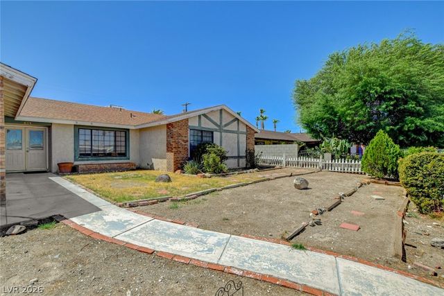 804 GLEN ABBEY Circle, Las Vegas, NV 89107