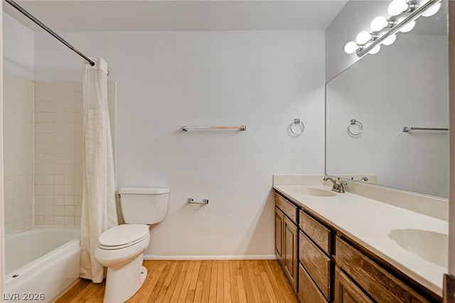 804 GLEN ABBEY Circle, Las Vegas, NV 89107