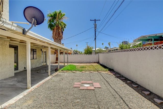 804 GLEN ABBEY Circle, Las Vegas, NV 89107