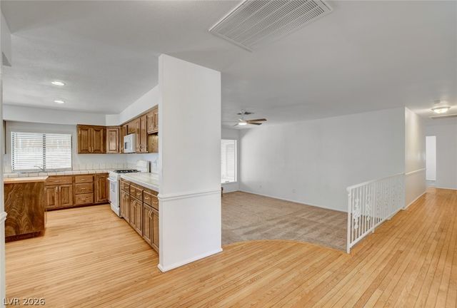 804 GLEN ABBEY Circle, Las Vegas, NV 89107