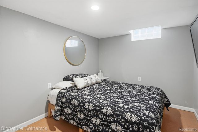 16908 Dunblaine Avenue, Beverly Hills Village, MI 48025