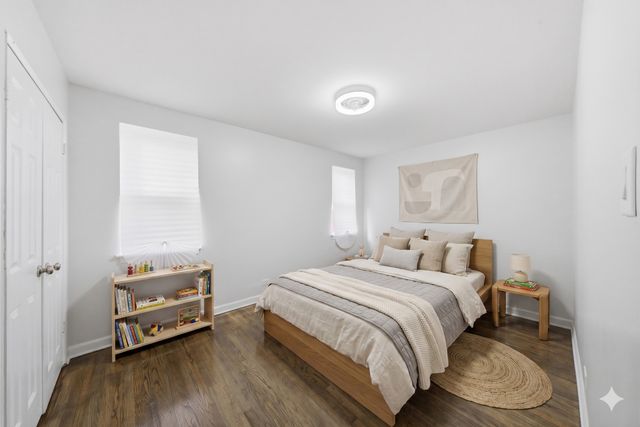 10828 S PULASKI Road, Oak Lawn, IL 60453