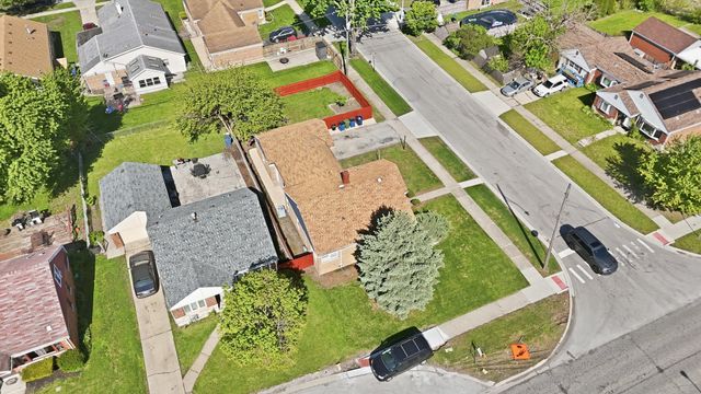 10828 S PULASKI Road, Oak Lawn, IL 60453
