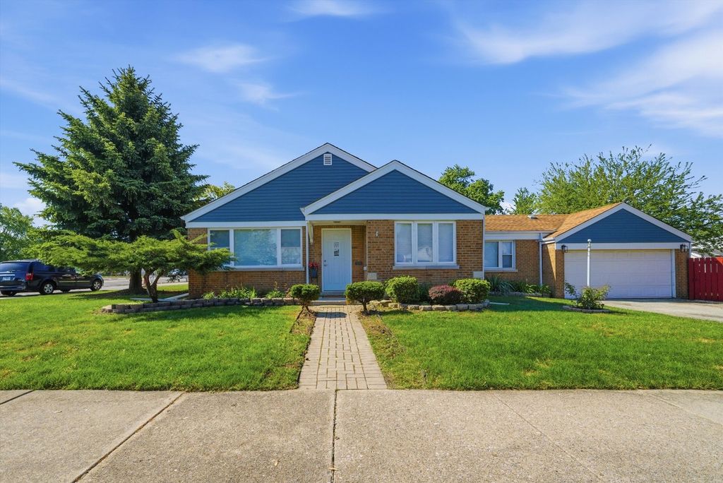 10828 S PULASKI Road, Oak Lawn, IL 60453