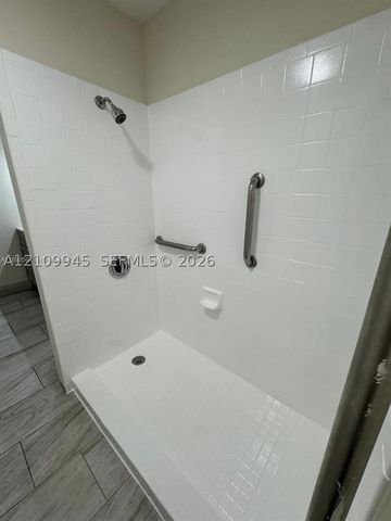 8737 NW 39th St 8737, Sunrise, FL 33351