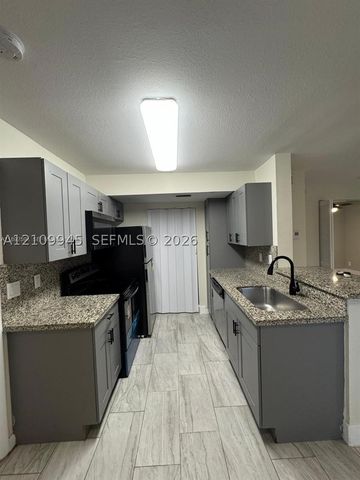 8737 NW 39th St 8737, Sunrise, FL 33351