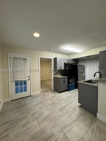 8737 NW 39th St 8737, Sunrise, FL 33351