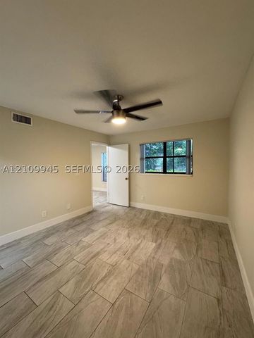 8737 NW 39th St 8737, Sunrise, FL 33351