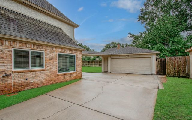 22523 Wildwood Grove Drive, Katy, TX 77450