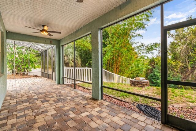 12800 SCOUT COURT, Grand Island, FL 32735