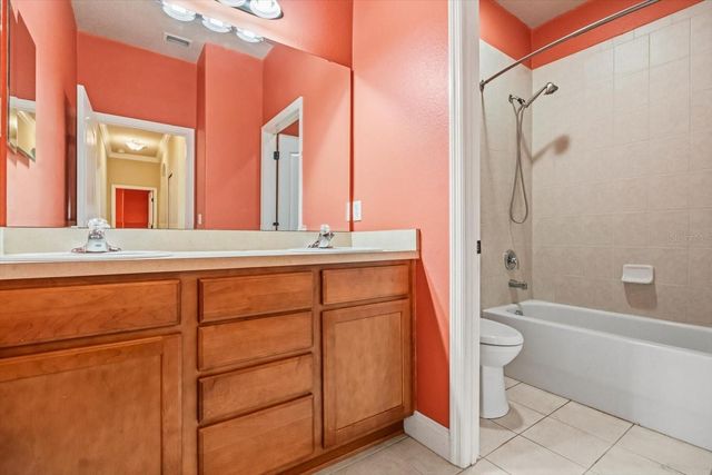 12800 SCOUT COURT, Grand Island, FL 32735