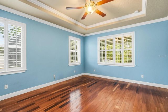 12800 SCOUT COURT, Grand Island, FL 32735