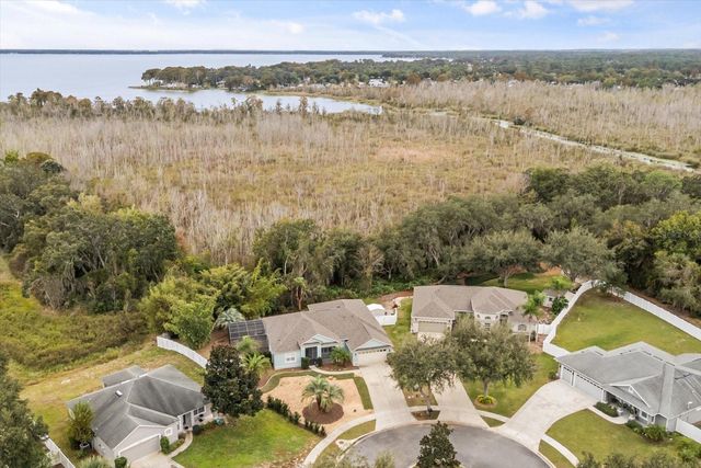 12800 SCOUT COURT, Grand Island, FL 32735