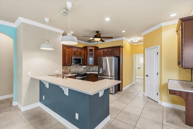 12800 SCOUT COURT, Grand Island, FL 32735