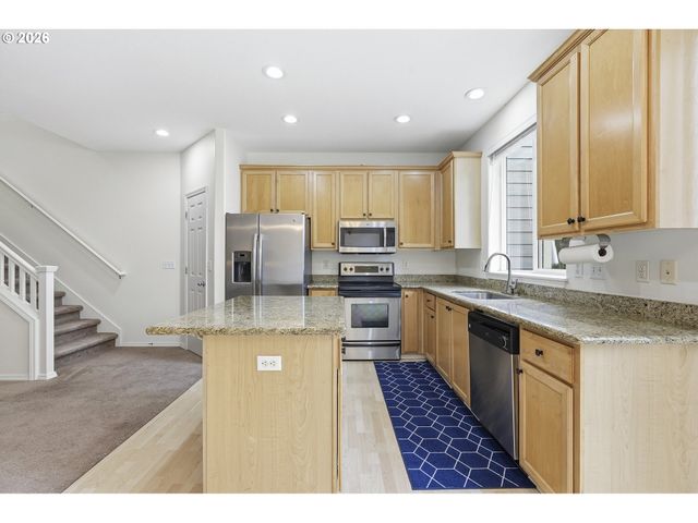 20374 NOBLE Ln, West Linn, OR 97068