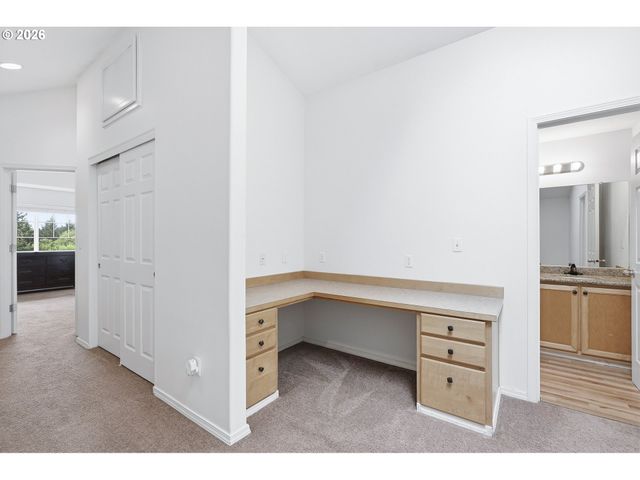 20374 NOBLE Ln, West Linn, OR 97068