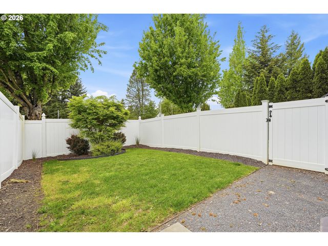 20374 NOBLE Ln, West Linn, OR 97068