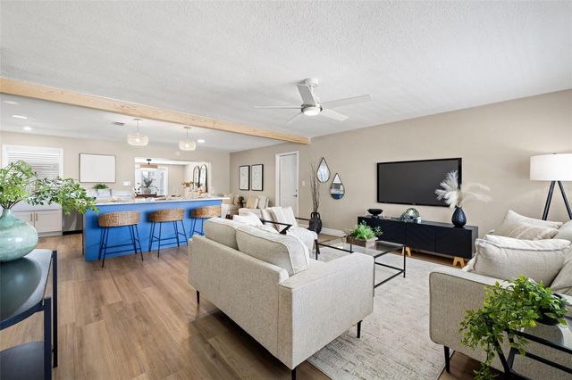2066 62ND PLACE S, St Petersburg, FL 33712