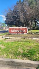 10049 Westpark Drive 123, Houston, TX 77042