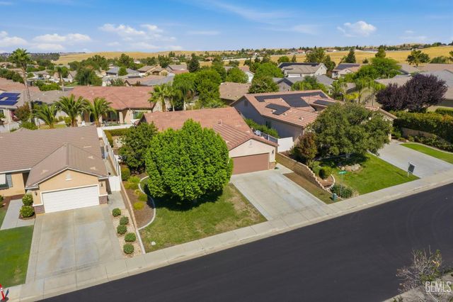 6010 Lassen Ridge Road, Bakersfield, CA 93306