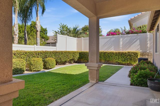 6010 Lassen Ridge Road, Bakersfield, CA 93306