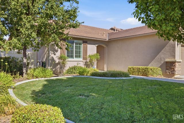 6010 Lassen Ridge Road, Bakersfield, CA 93306