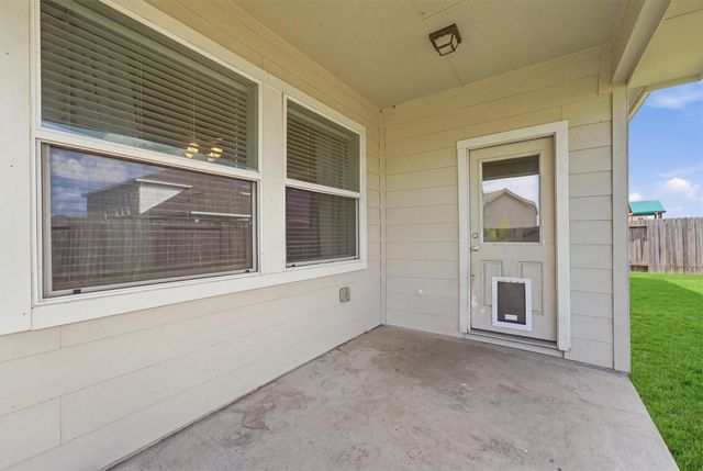 215 San Gabriel, Baytown, TX 77523
