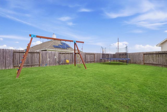 215 San Gabriel, Baytown, TX 77523