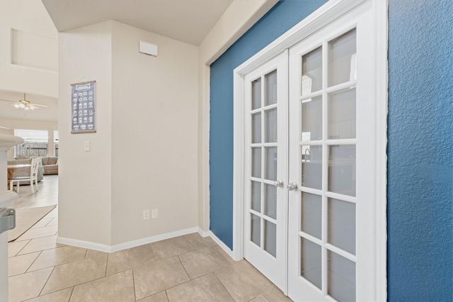 215 San Gabriel, Baytown, TX 77523