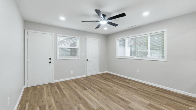 5215 Bowser Avenue, Fort Wayne, IN 46806