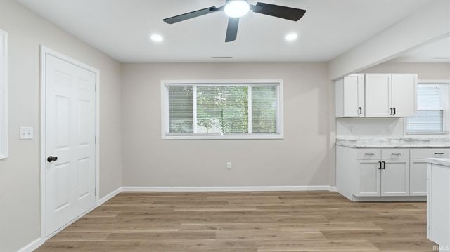 5215 Bowser Avenue, Fort Wayne, IN 46806