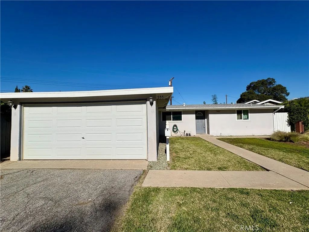 555 E Haltern Avenue, Glendora, CA 91740
