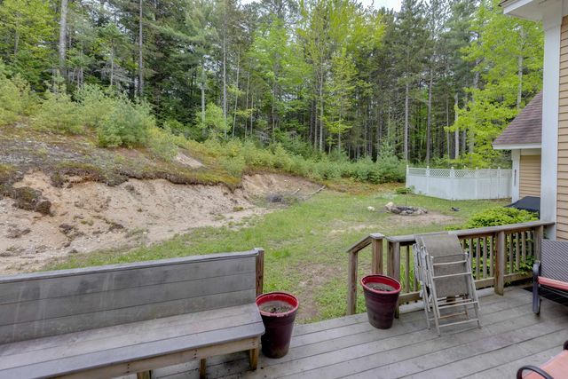 176 Amory Leland Drive, Thornton, NH 03285