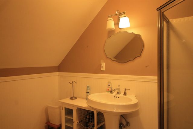 176 Amory Leland Drive, Thornton, NH 03285
