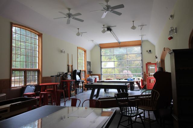 176 Amory Leland Drive, Thornton, NH 03285