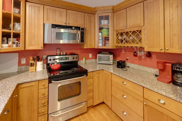 176 Amory Leland Drive, Thornton, NH 03285