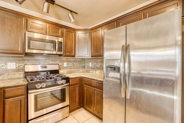 3217 WILLIE CAGER Place, El Paso, TX 79938