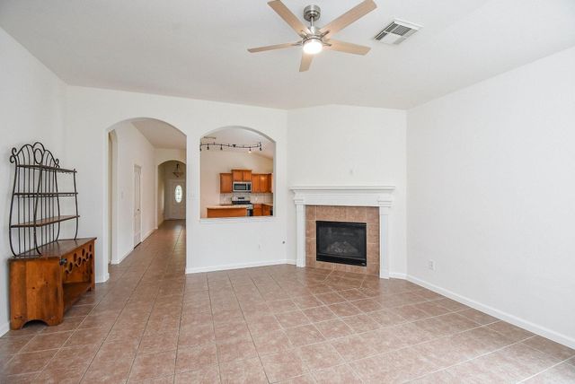 6711 River Ridge Lane, Dickinson, TX 77539