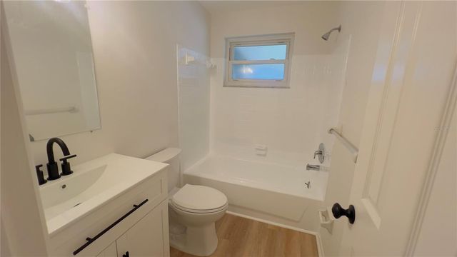 8675 LANTANA DRIVE, Seminole, FL 33777