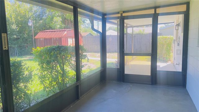 8675 LANTANA DRIVE, Seminole, FL 33777